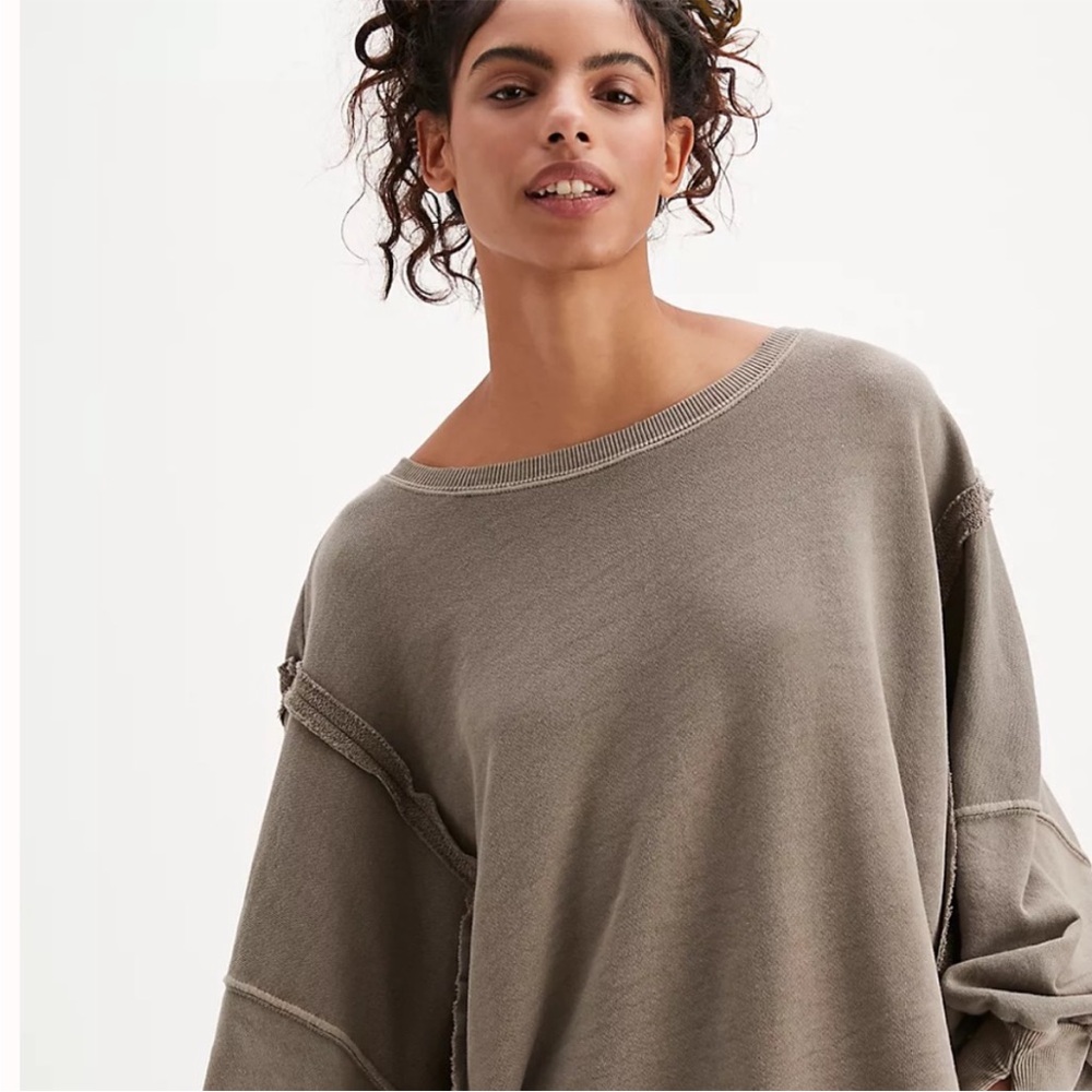 NWOT Free People Camden Pullover In Dolphin Size Large - Picture 2 of 5